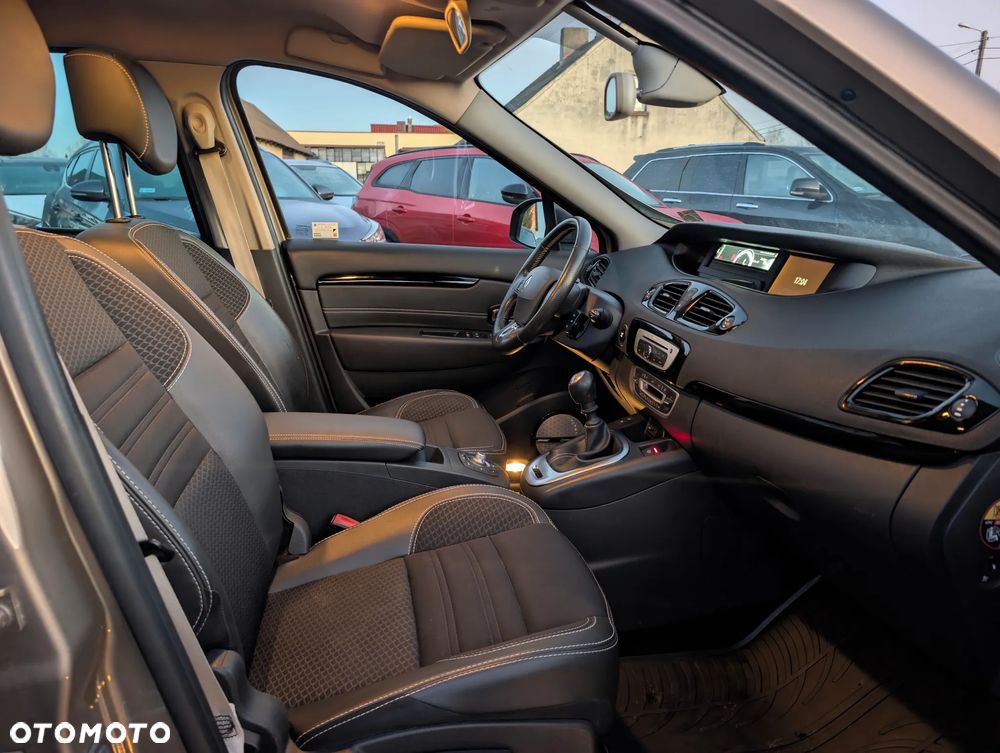 Renault Scenic ENERGY TCe 115 S&S Bose Edition - 10