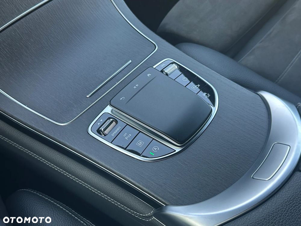 Mercedes-Benz GLC 220 d 4-Matic - 12