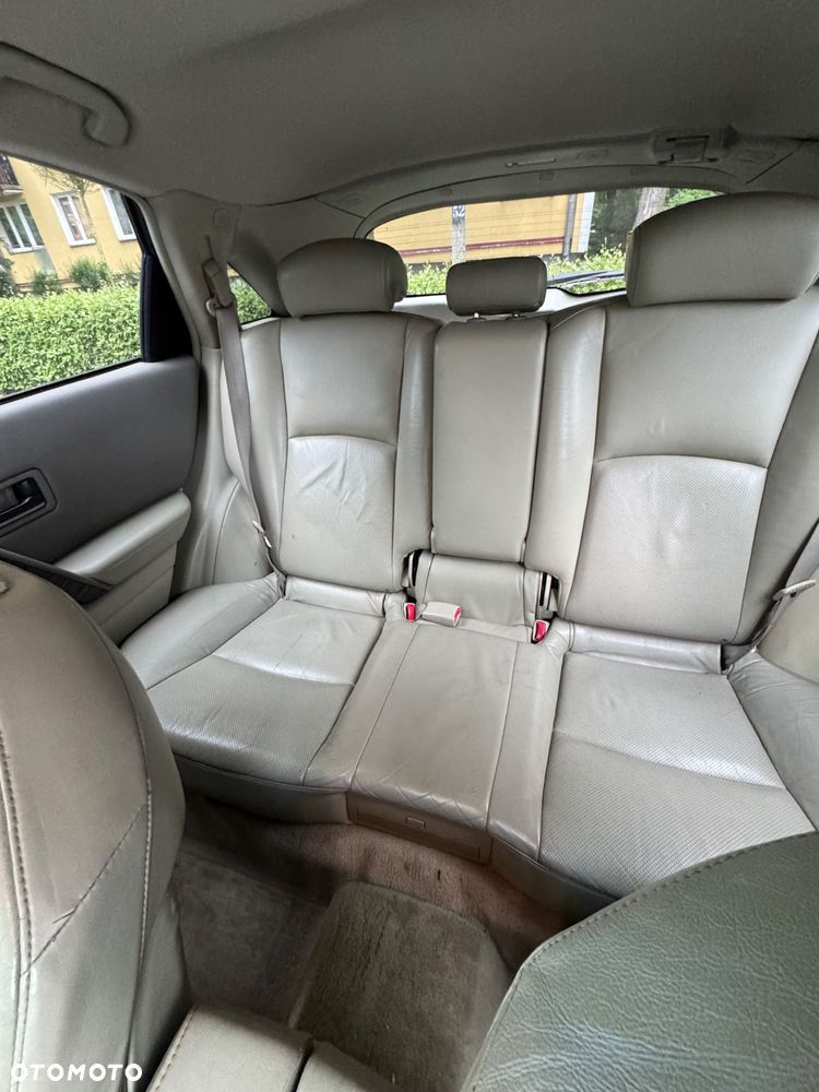 Infiniti FX - 15