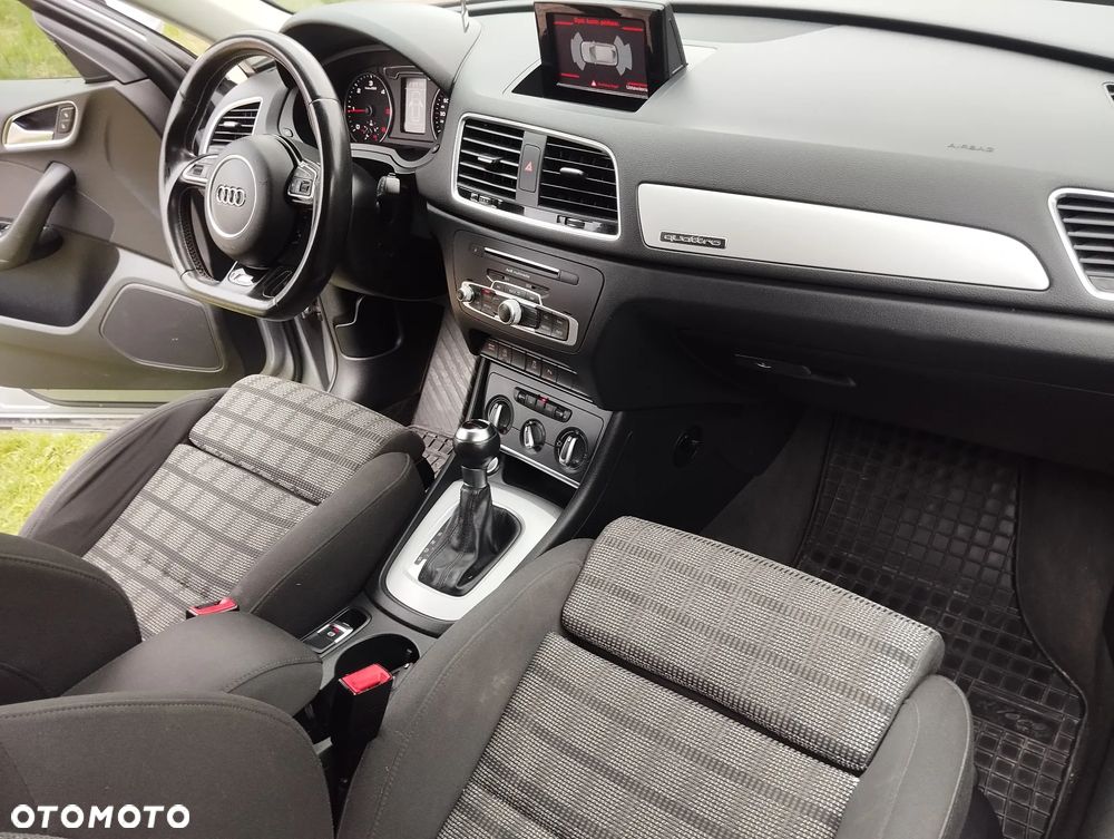 Audi Q3 2.0 TDI Quattro S tronic sport - 9