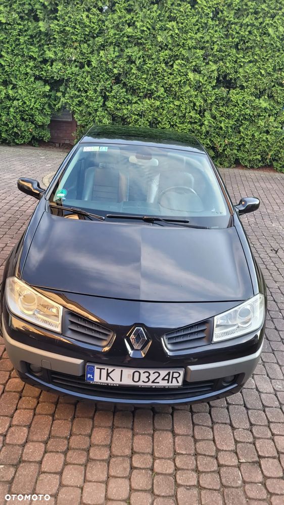 Renault Megane 1.6 Emotion - 15
