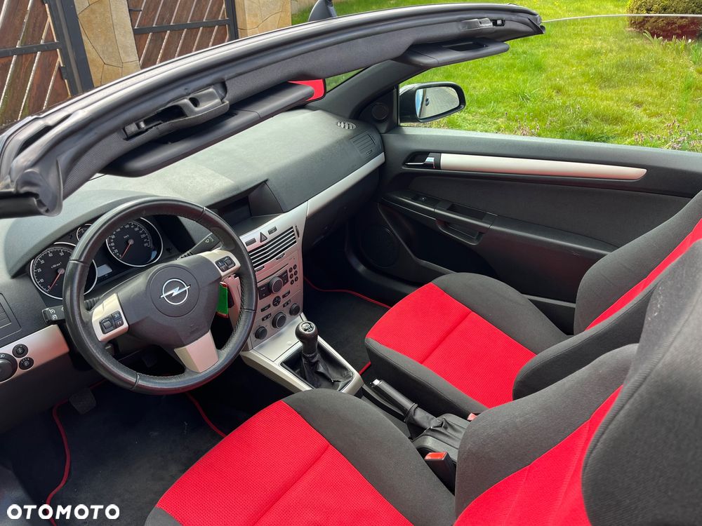 Opel Astra - 24