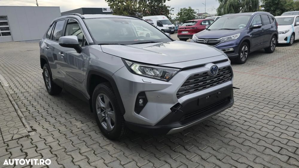 Toyota RAV4 - 5