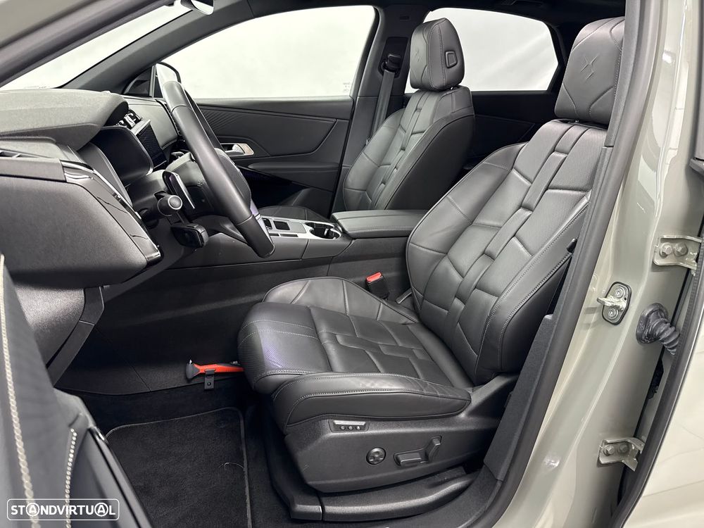 DS DS7 Crossback E-Tense Performance Line EAT8 - 12