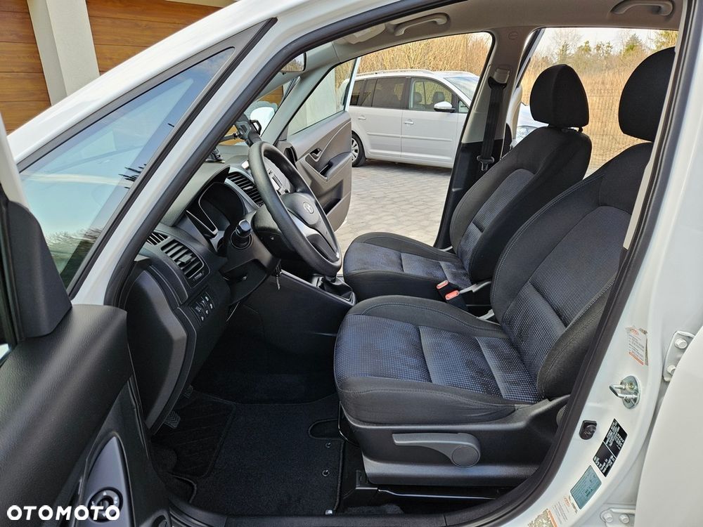 Hyundai ix20 - 17