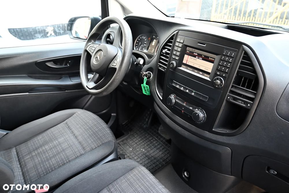 Mercedes-Benz Vito - 31