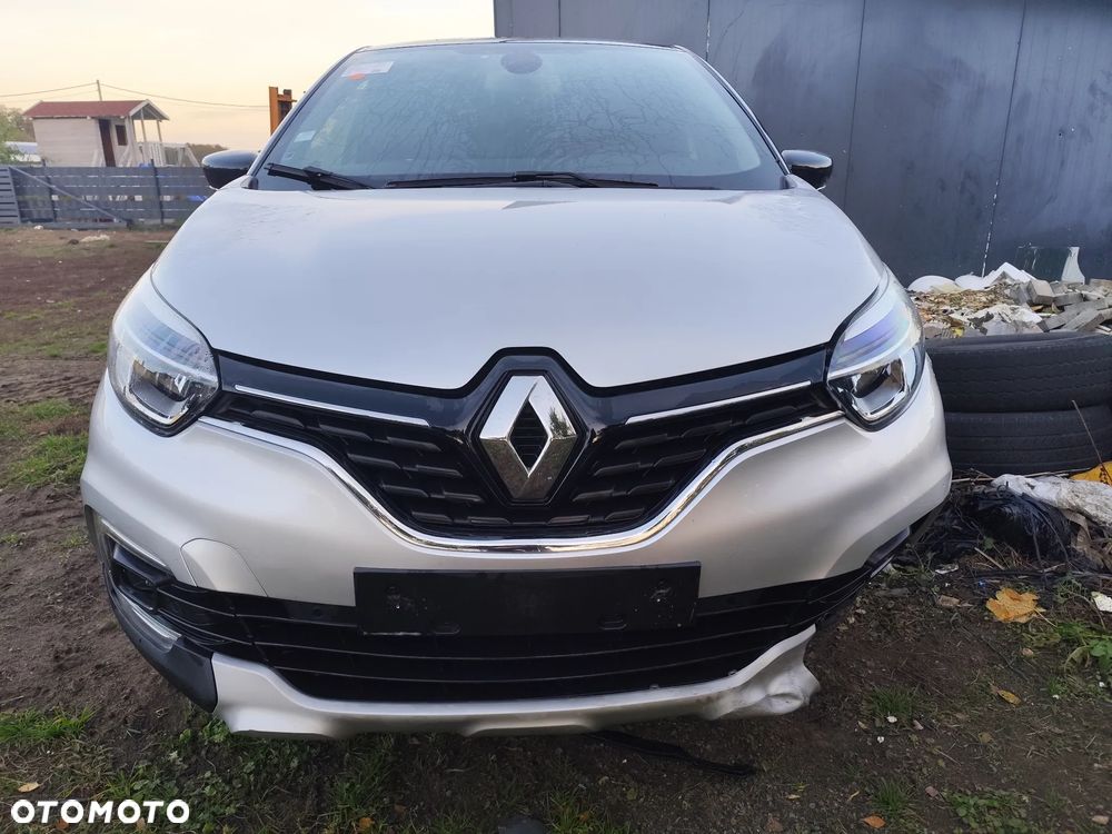 Renault Captur TCe 130 GPF BOSE EDITION - 15