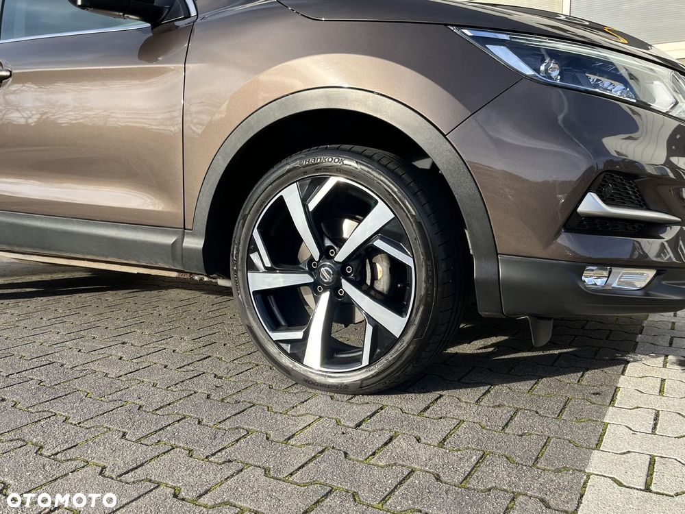Nissan Qashqai 1.6 DIG-T N-Connecta - 18