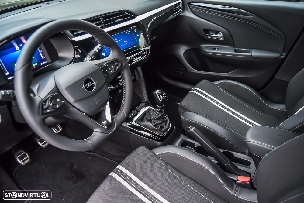Opel Corsa 1.2 T GS - 12