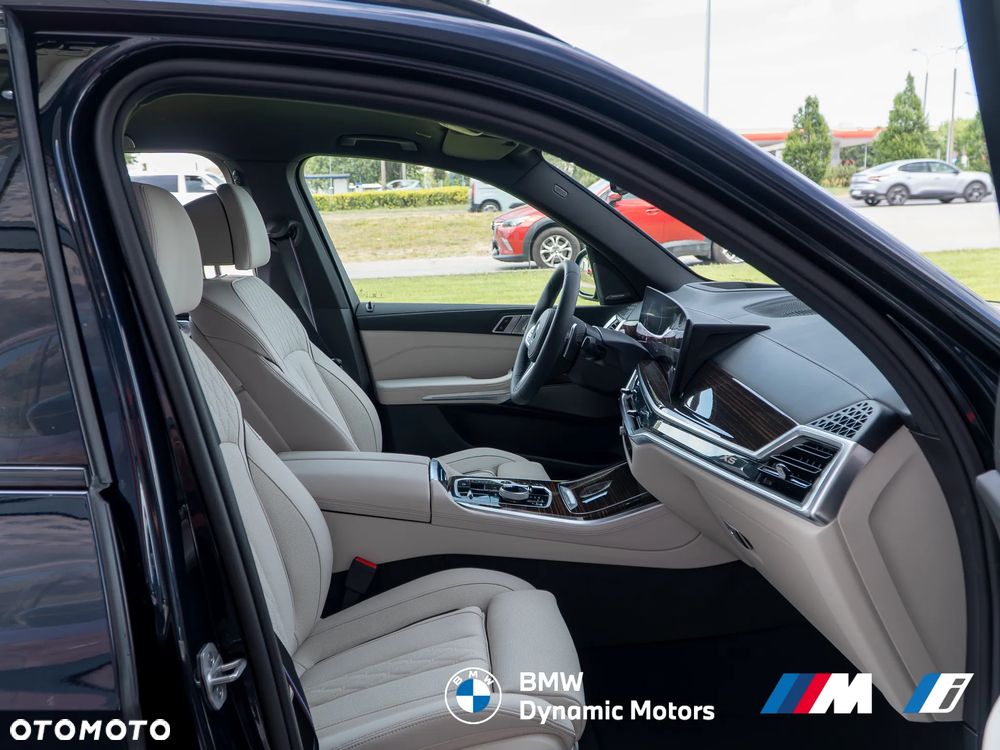 BMW X5 xDrive50e - 23
