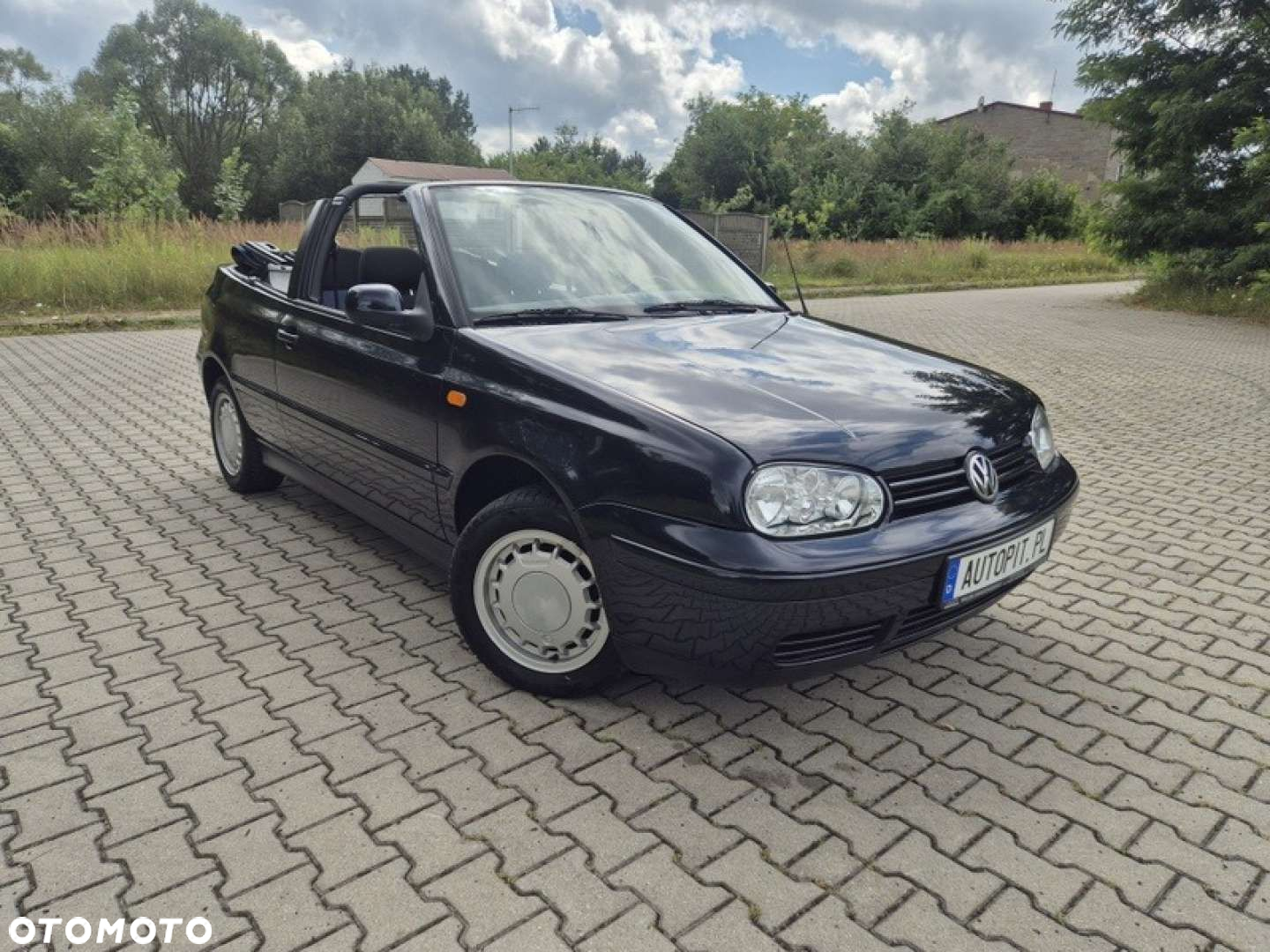 Volkswagen Golf - 4