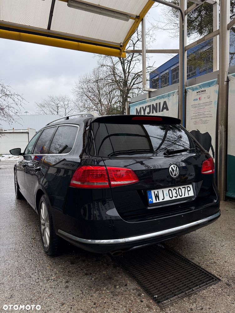 Volkswagen Passat 1.6 TDI Comfortline - 6