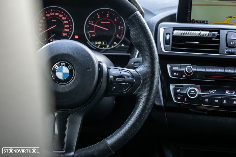 BMW 120 d Pack M - 22