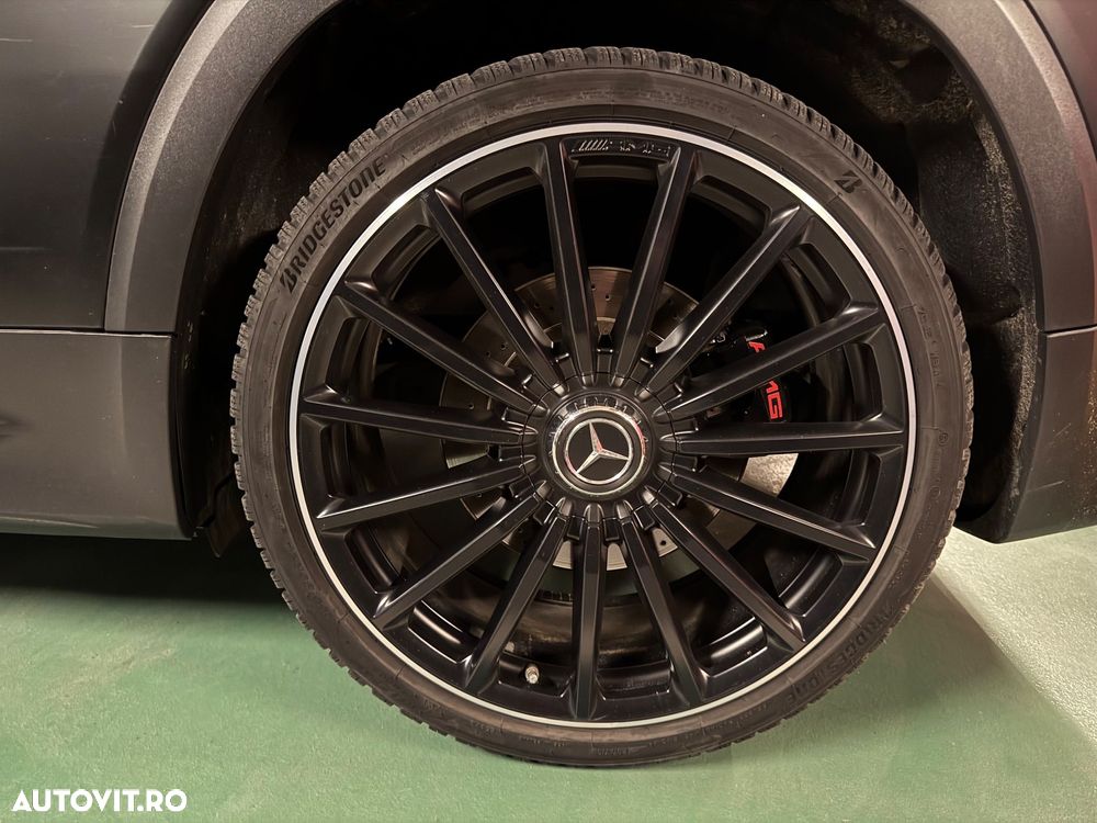 Mercedes-Benz GLB AMG 35 4MATIC AMG Speedshift DCT 8G - 20