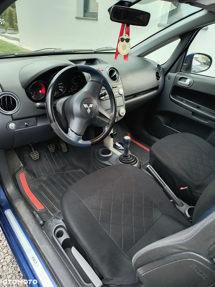 Mitsubishi Colt 1.1 Inform - 4