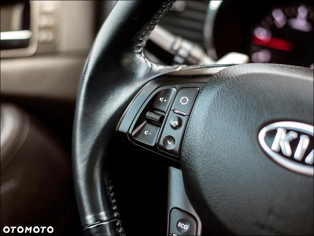 Kia Optima - 18