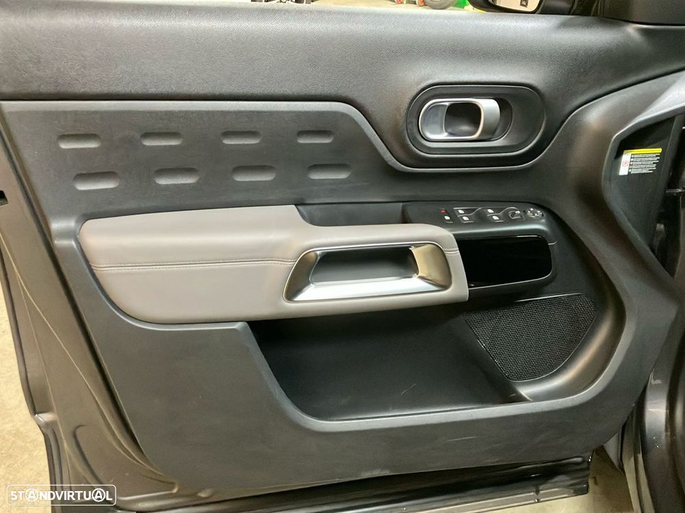 Citroën C5 Aircross 1.6 Hybrid Shine e-EAT8 - 22