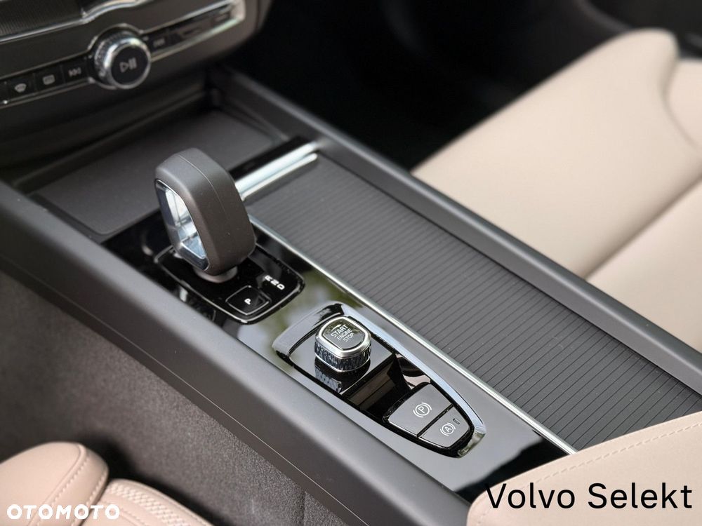 Volvo XC 60 - 38