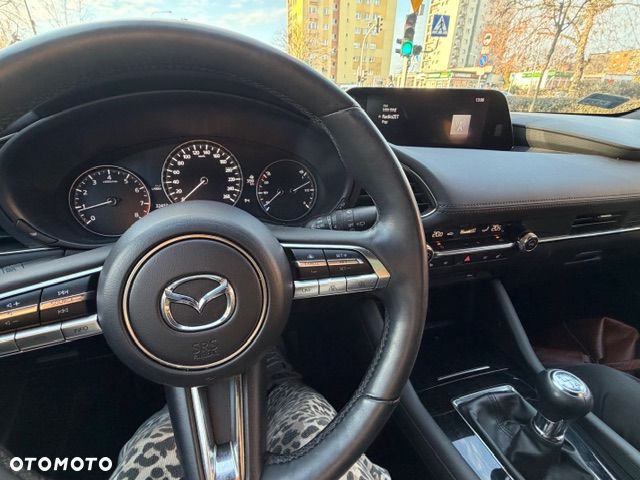 Mazda 3 2.0 mHEV Hikari - 12