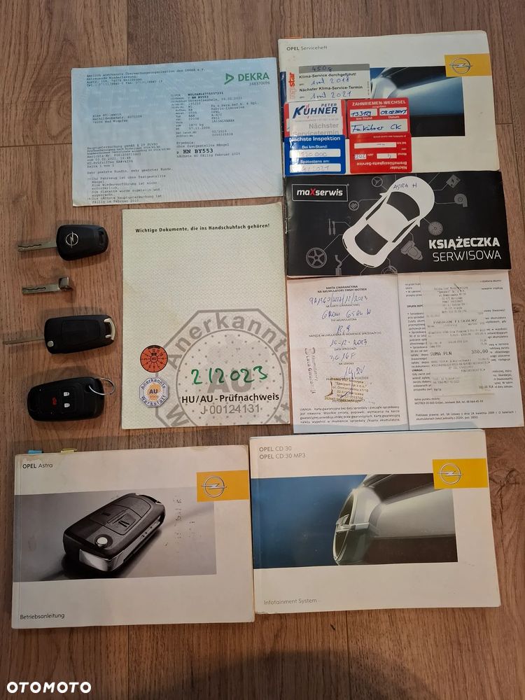 Opel Astra 1.8 Cosmo - 23