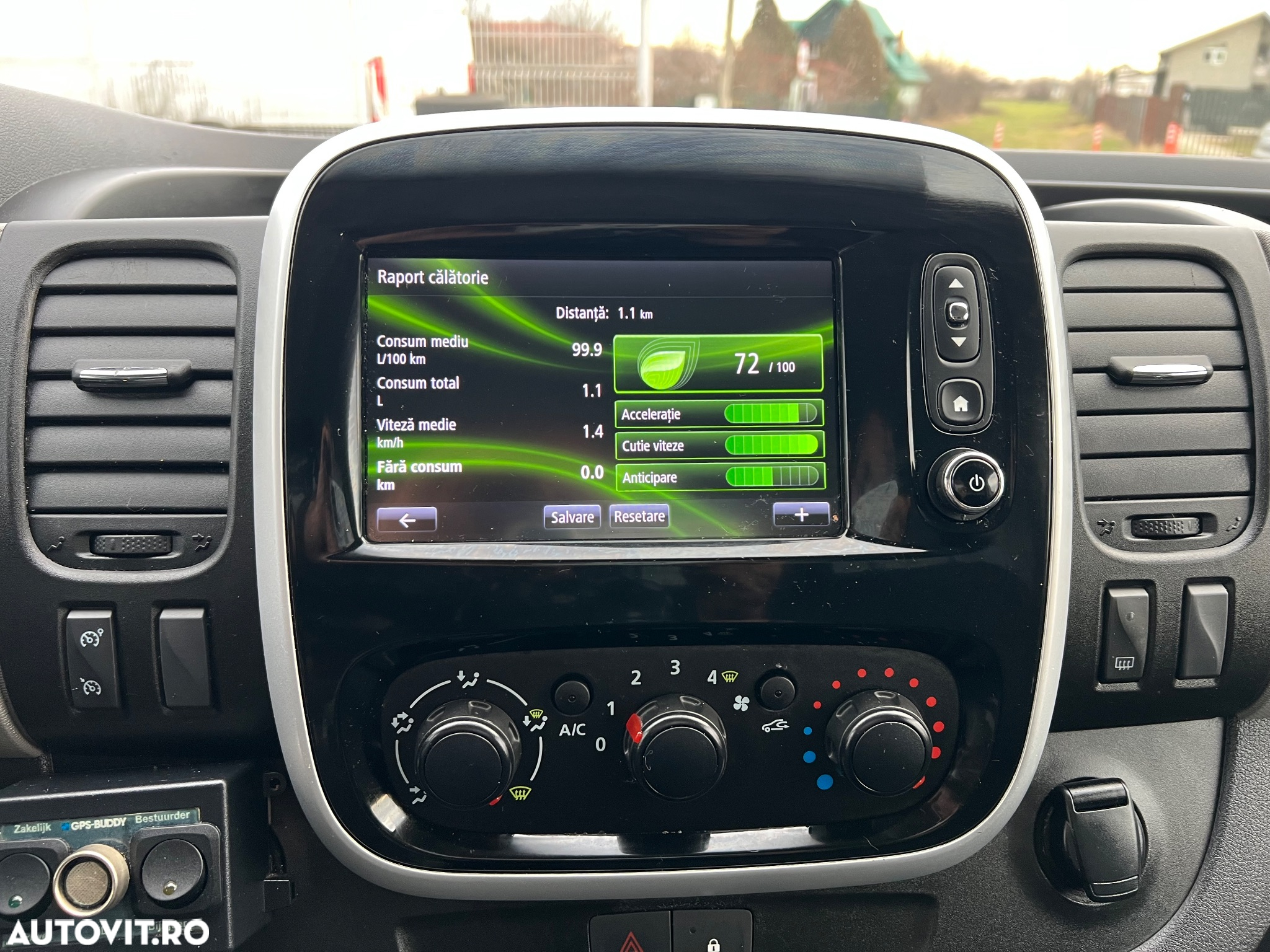 Renault TRAFIC - 12