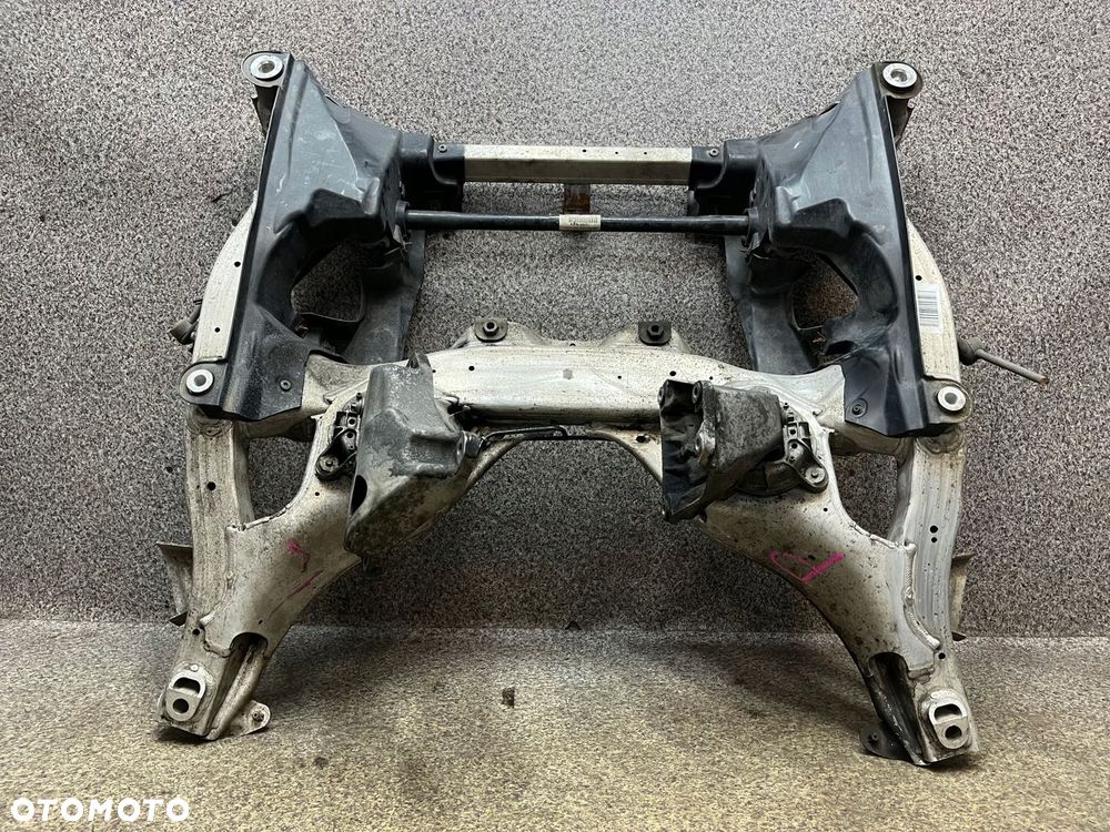 Sanki wozek zawieszenie silnika poduszki lapy drazek BMW F11 F10 2.0 D N47 - 2