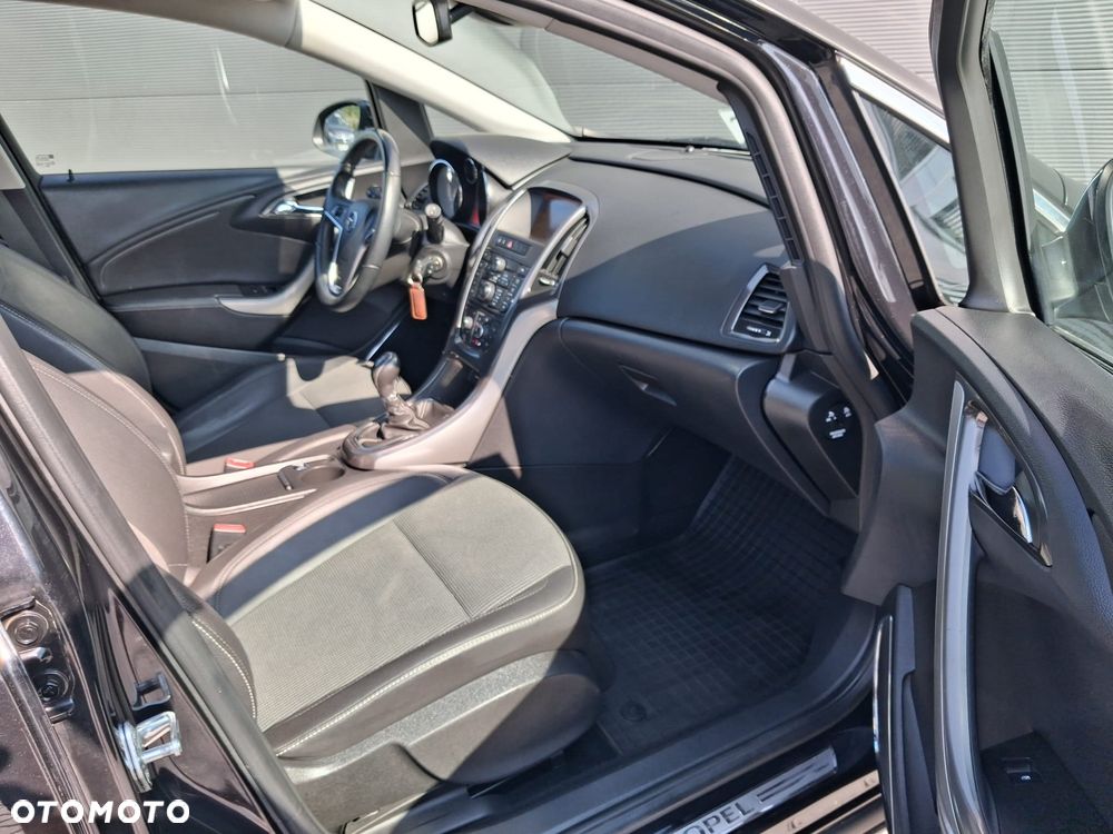 Opel Astra 1.7 CDTI Enjoy - 24