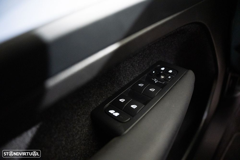 Volvo C40 Recharge Twin Plus - 18