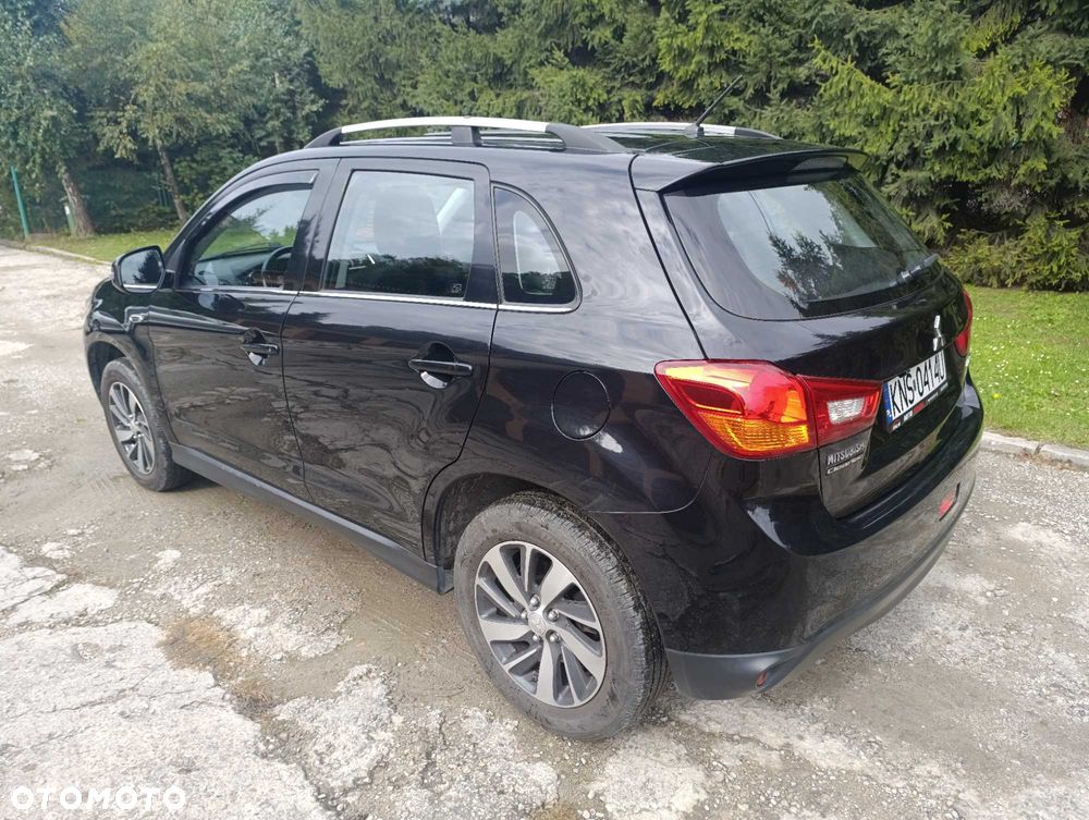 Mitsubishi ASX - 5