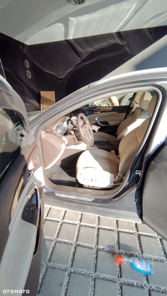 Opel Insignia 2.0 CDTI Cosmo - 11