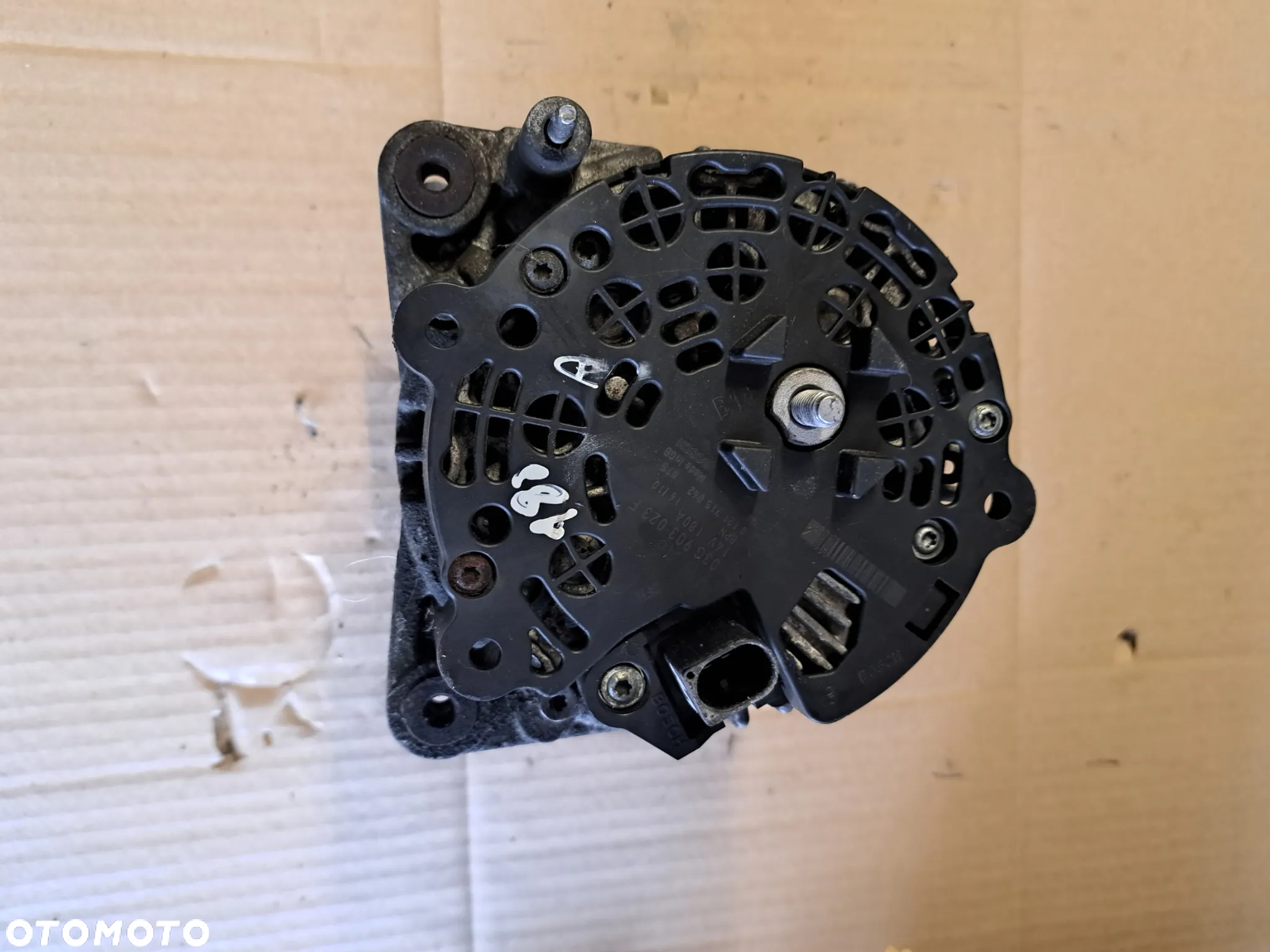 Volkswagen Transporter t5 Alternator 2.0 tdi 03G903023F - 4