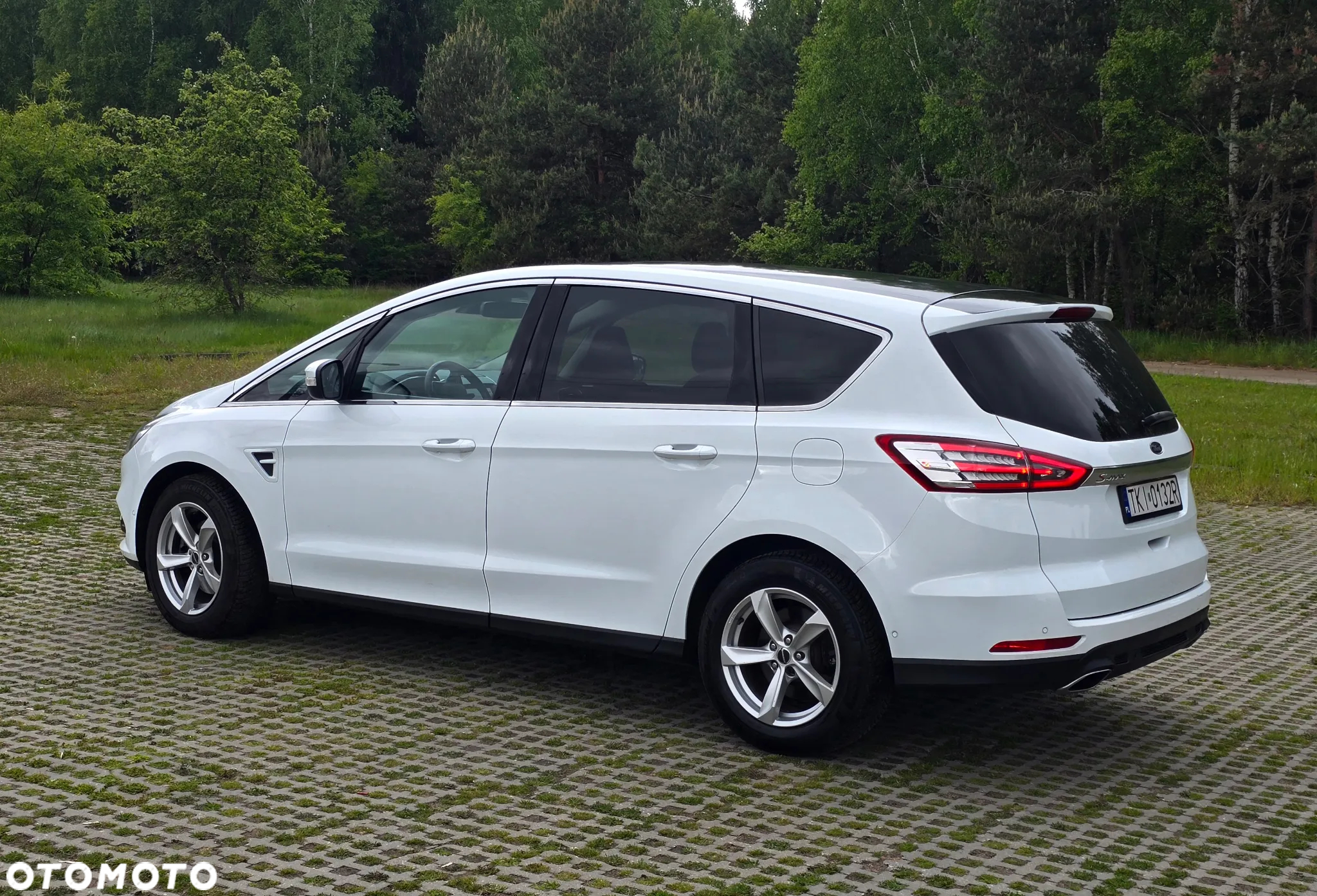 Ford S-Max 2.0 TDCi Titanium PowerShift - 4