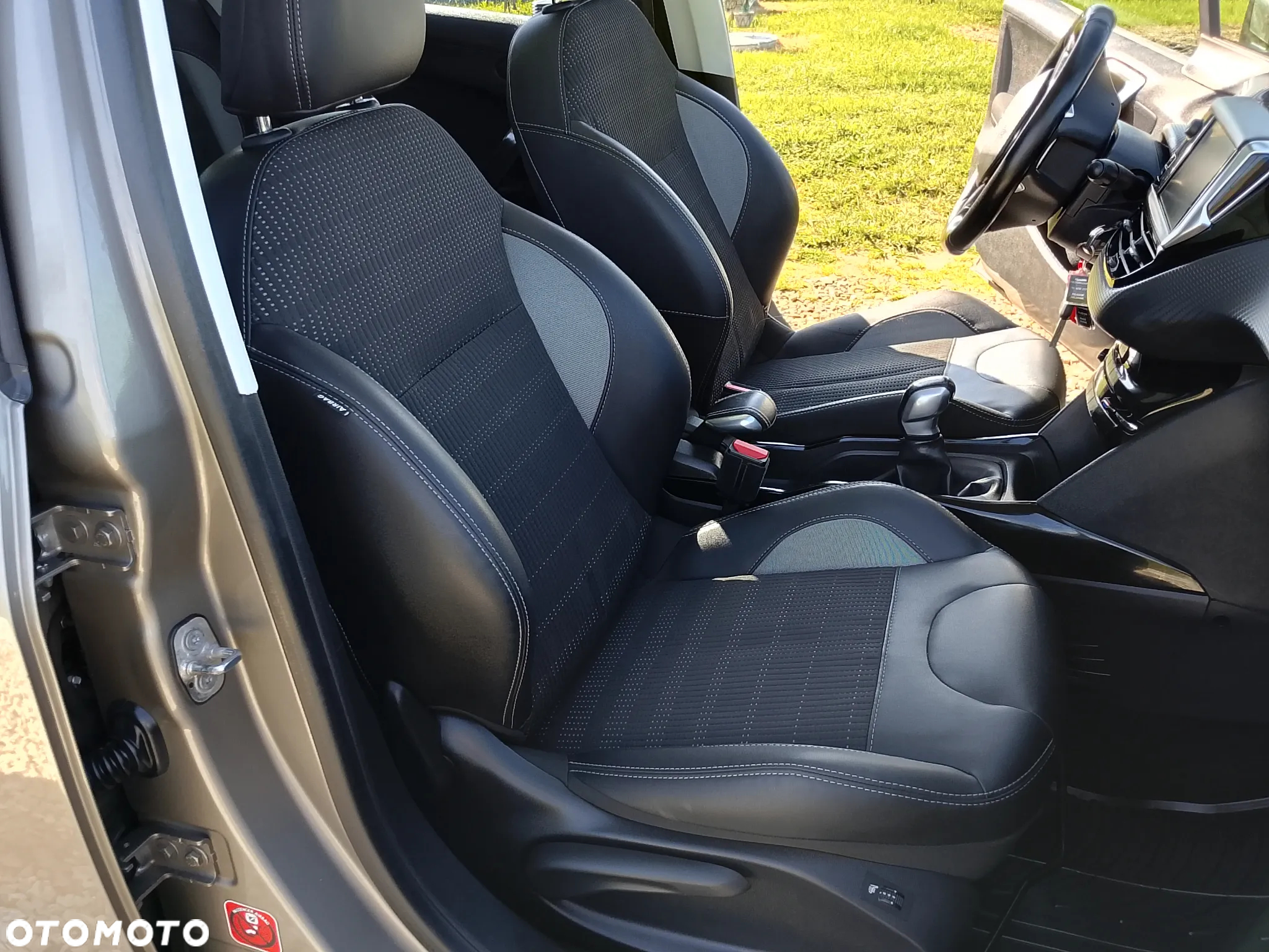 Peugeot 2008 1.6 BlueHDi Crossway - 30