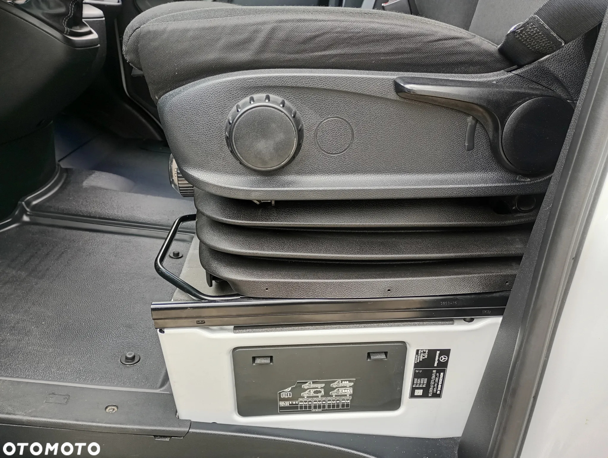 Mercedes-Benz SPRINTER MAX L5H2 BRYGADÓWKA 7 OSÓB KLIMA SENSORY TEMPOMAT NR 52 - 22