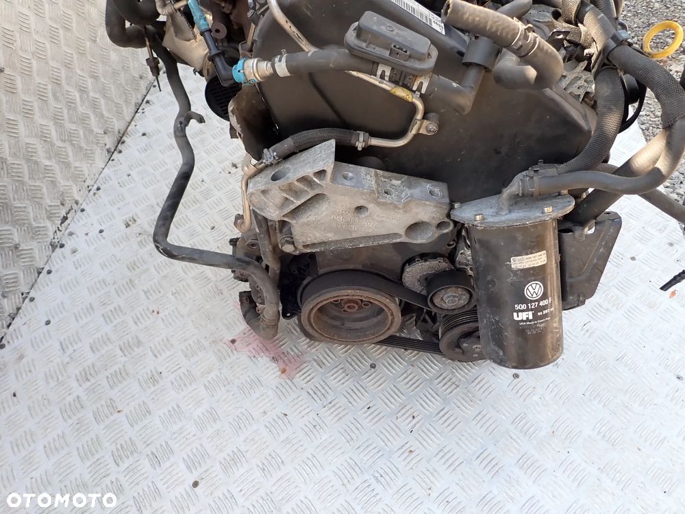 SILNIK SKODA AUDI SEAT LEON 2.0 TDI CKF  GOLY SŁUPEK 5000 ZŁ - 4