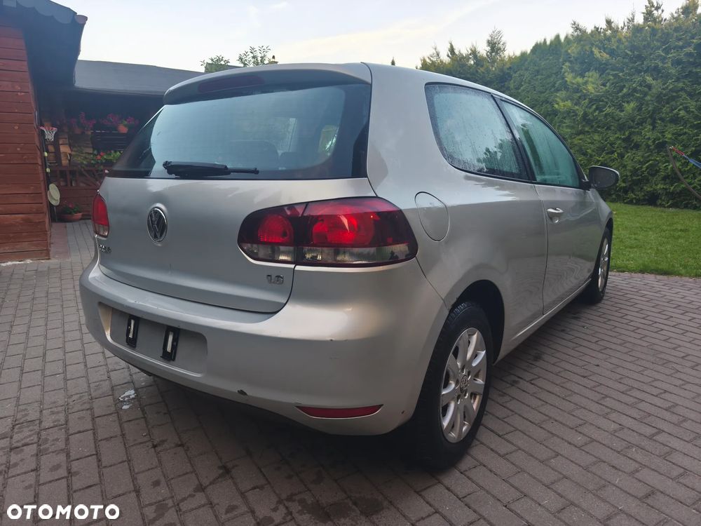 Volkswagen Golf - 3