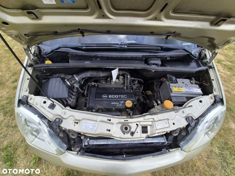 Opel Meriva - 8