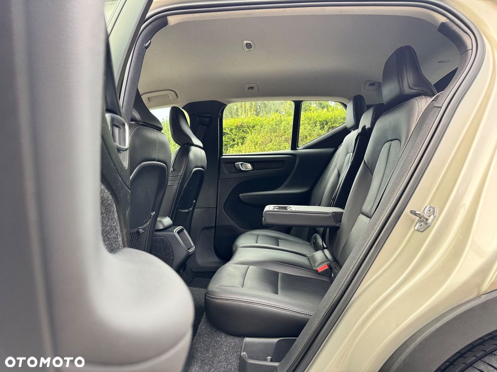 Volvo XC 40 D3 SCR Inscription - 21