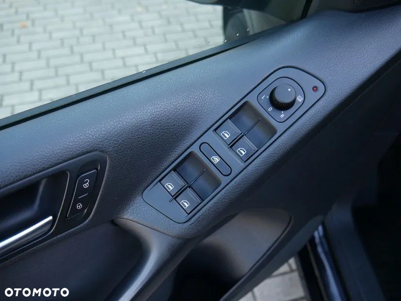 Volkswagen Tiguan - 22
