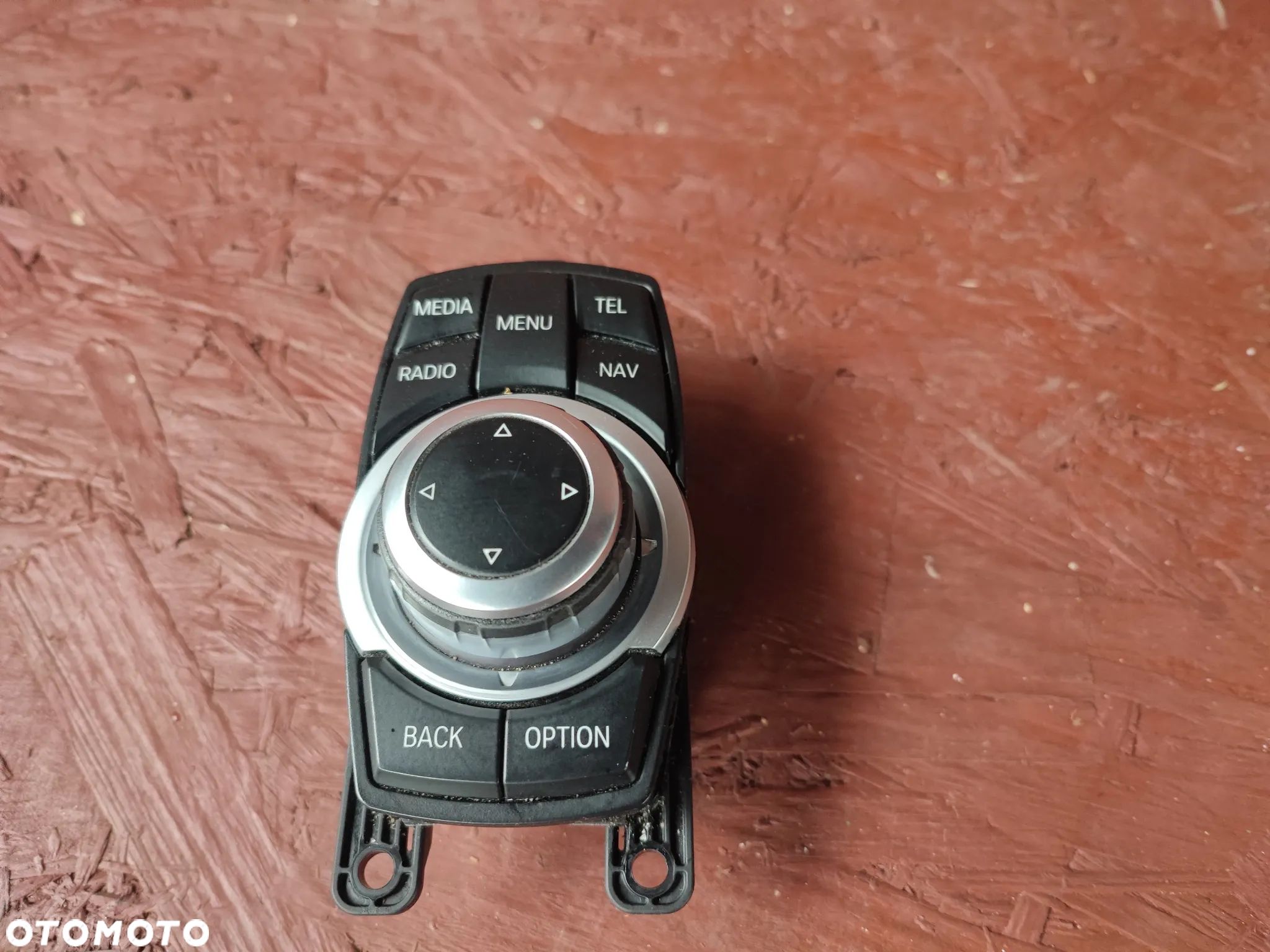 BMW F01 / F02 / F07 / F10 / F11 / F20 / F22 / F25 / F30 / F45 ORYGINALNY KONTROLER NAWIGACJI / POKRĘTŁO IDRIVE / O NR. 65 82 9 286 699 OEM W BDB STANIE - 1