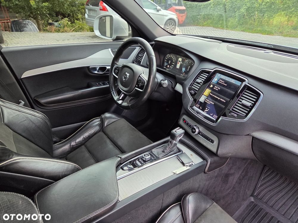Volvo XC 90 T6 AWD R-Design 7os - 11