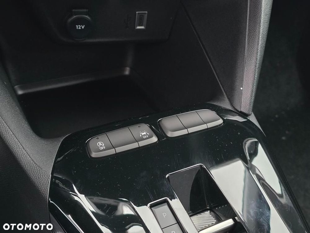 Opel Corsa 1.2 T mHEV GS eDCT - 21