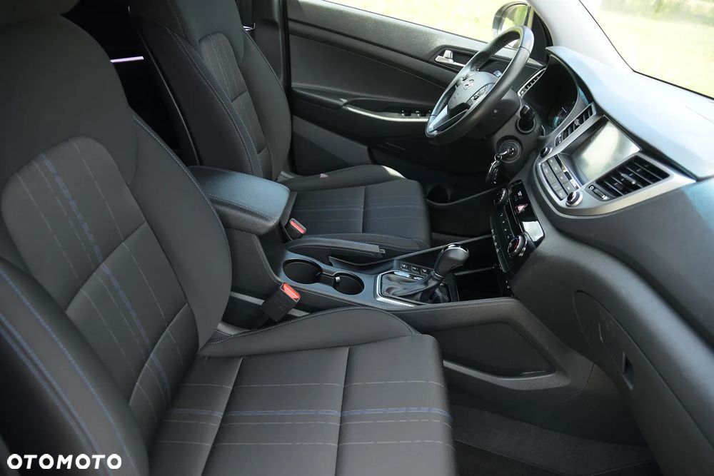 Hyundai Tucson blue 1.7 CRDi 2WD DCT Style - 21