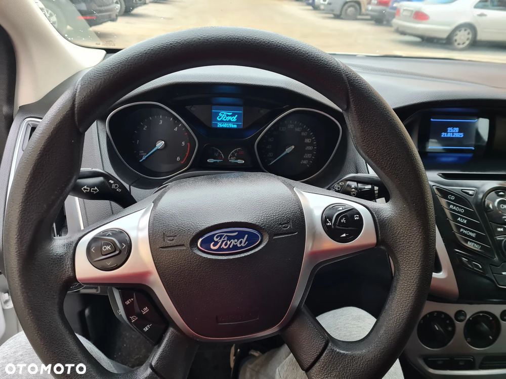 Ford Focus - 14