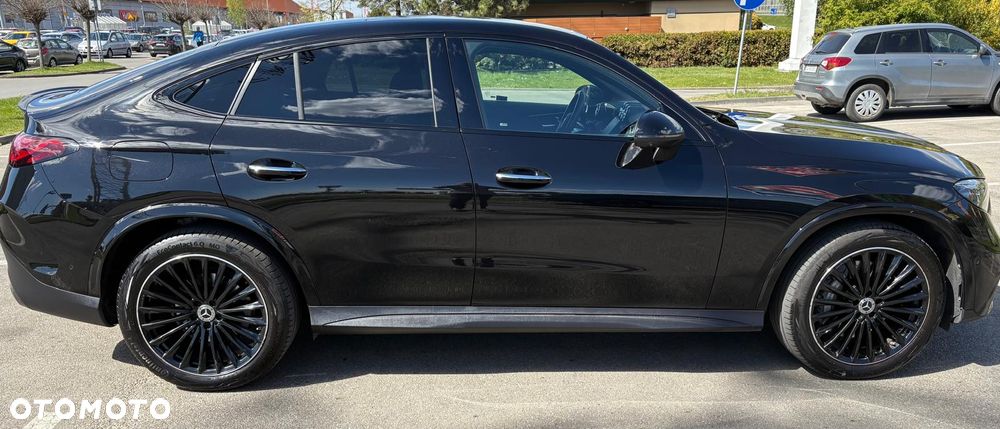 Mercedes-Benz GLC 300 d mHEV 4-Matic AMG Line - 4