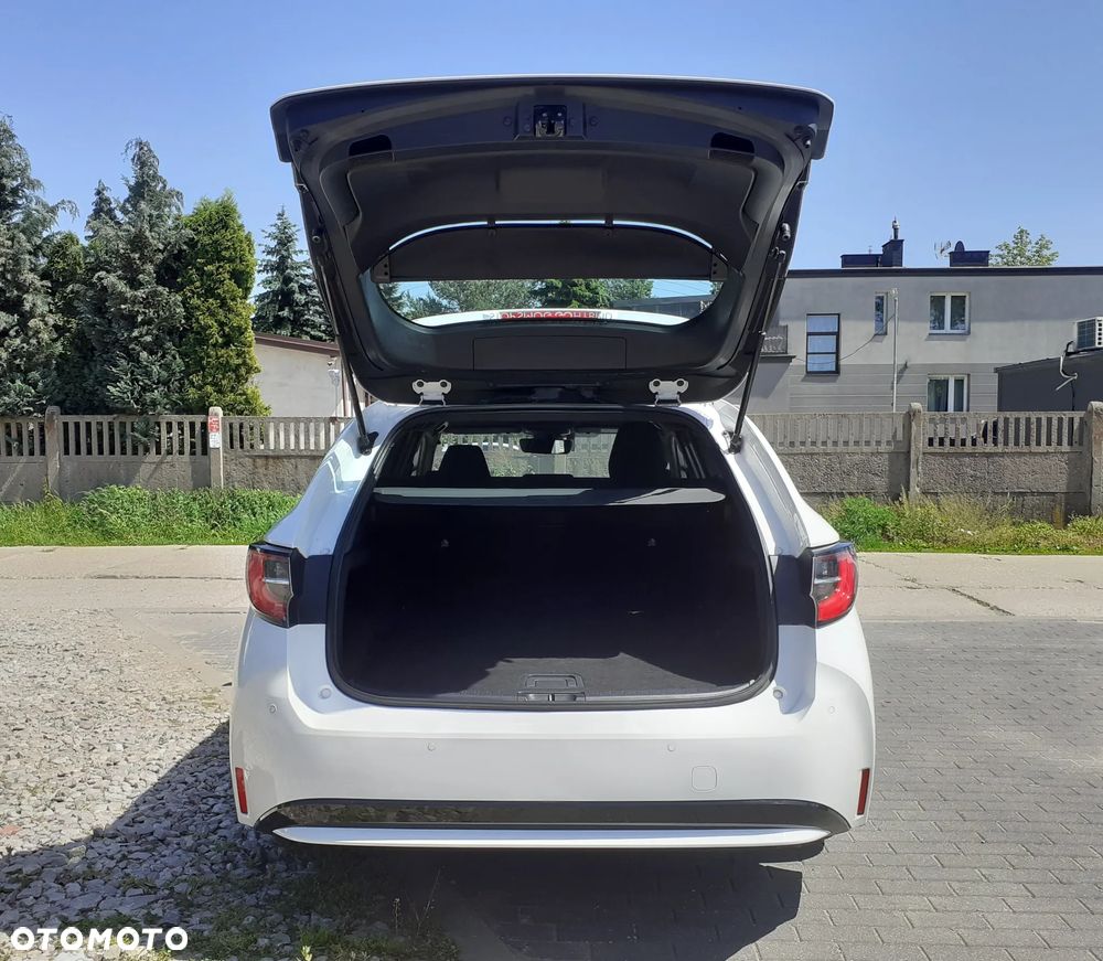 Toyota Corolla - 5