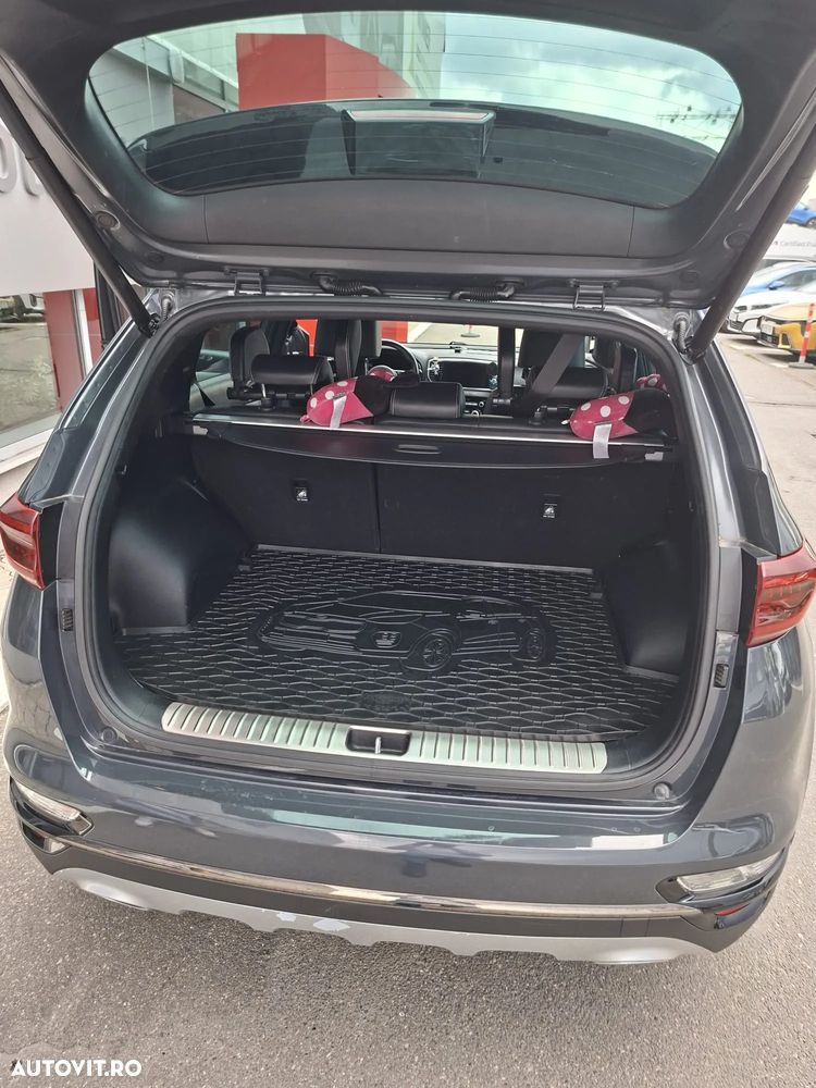 Kia Sportage 2.0 DSL 8AT HP 4x4 GT Line - 29