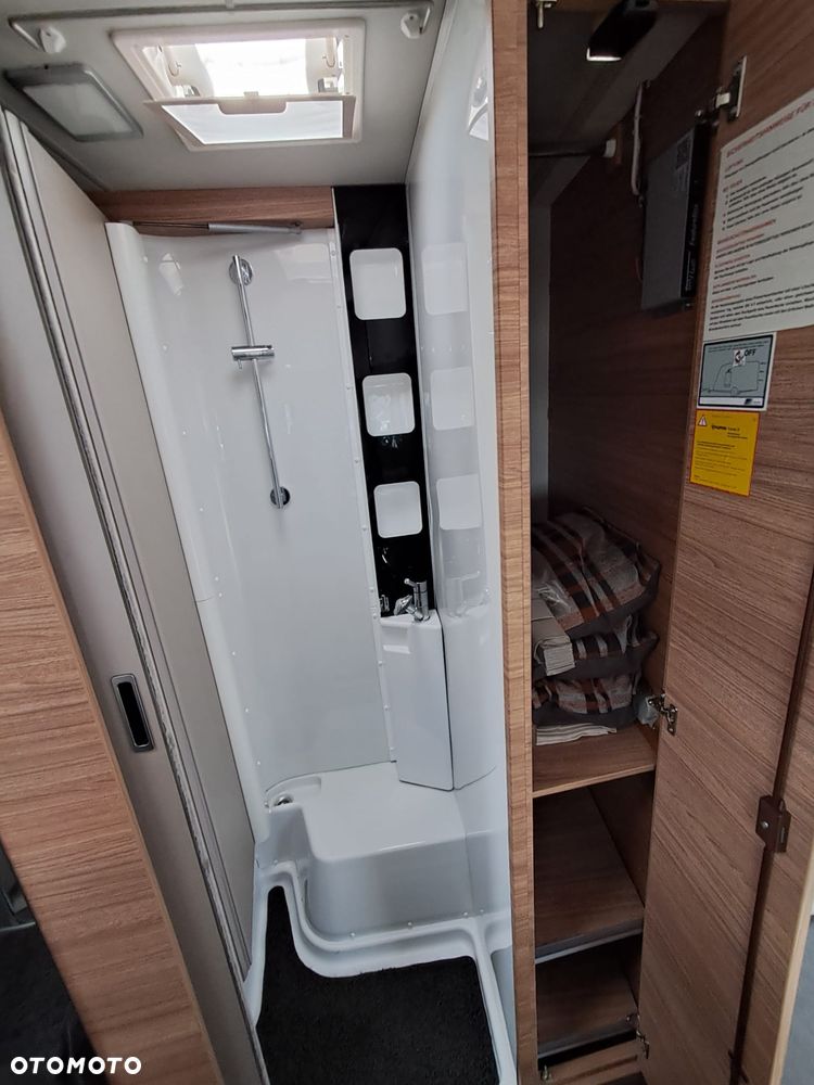 Weinsberg X-CURSION 500 LT 2 osobne łóżka Nowy Pojazd Temopmat ACC FV23% - 11