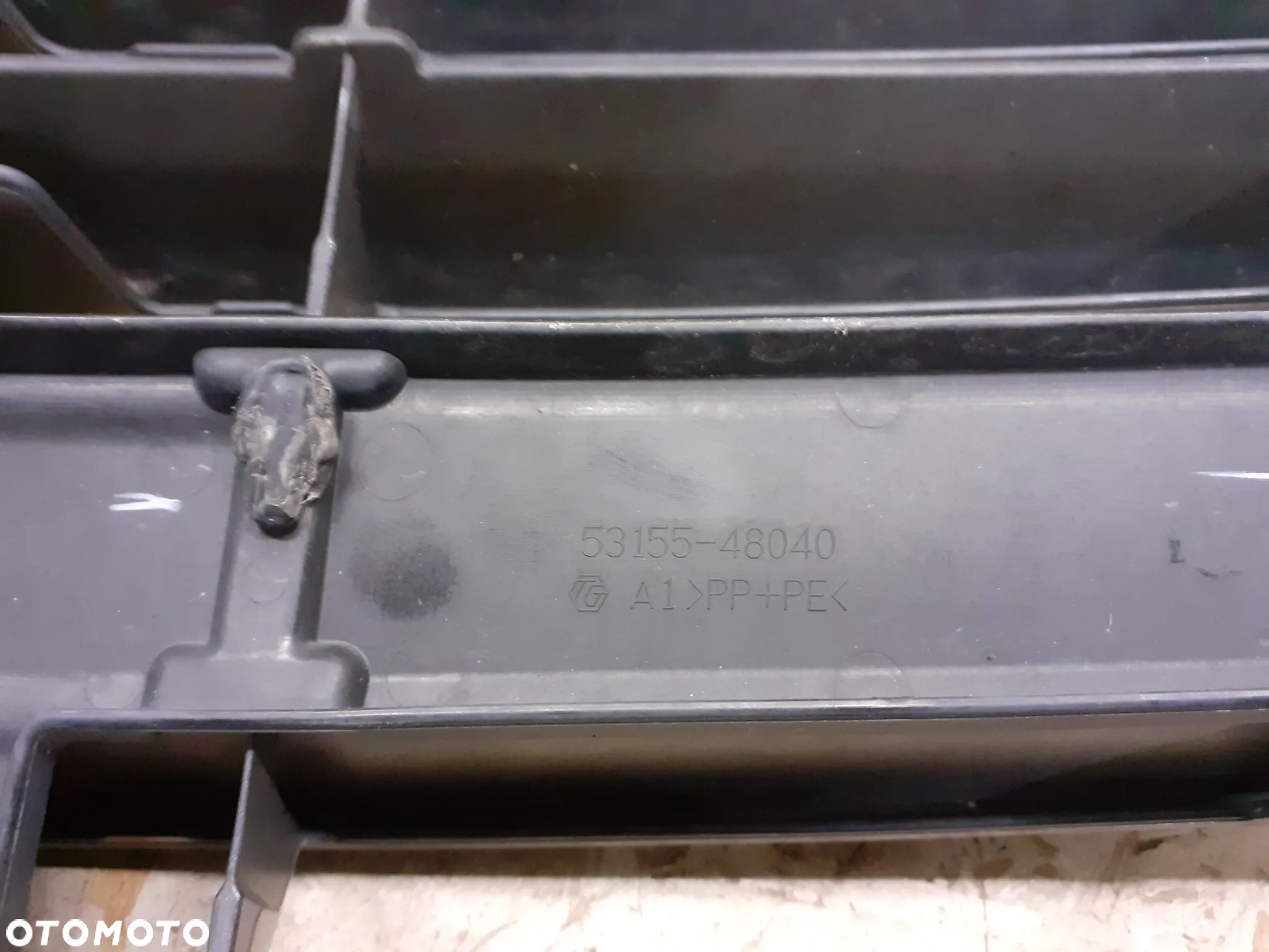 GRILL ATRAPA LEXUS RX LIFT 2013-2015R 53155-48040 - 9