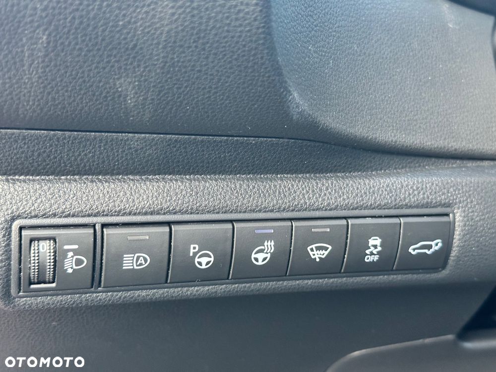 Toyota Corolla 1.8 Hybrid GR Sport - 23